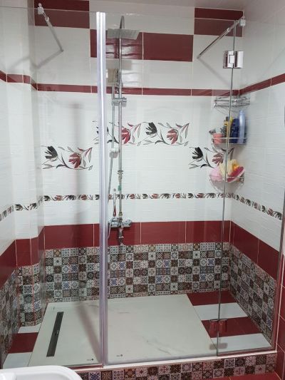 cabine de douche ouvrante